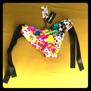 NWT O’Neill swimsuit bottoms